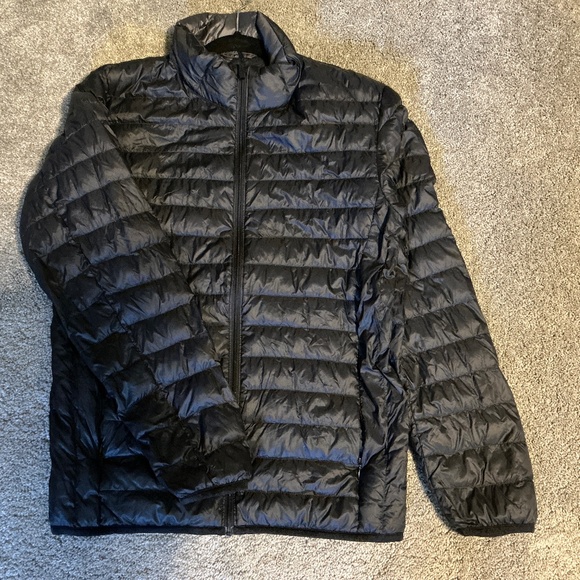 Uniqlo Ultra-Lightweight Down Puffer Jacket-Men's XS - Picture 1 of 6